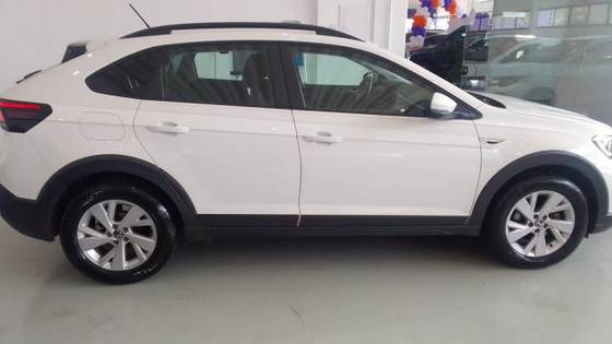 VOLKSWAGEN NIVUS 1.0 200 TSI TOTAL FLEX COMFORTLINE AUTOMÁTICO VOLKSWAGEN NIVUS 1.0 200 TSI TOTAL FLEX COMFORTLINE AUTOMÁTICO
